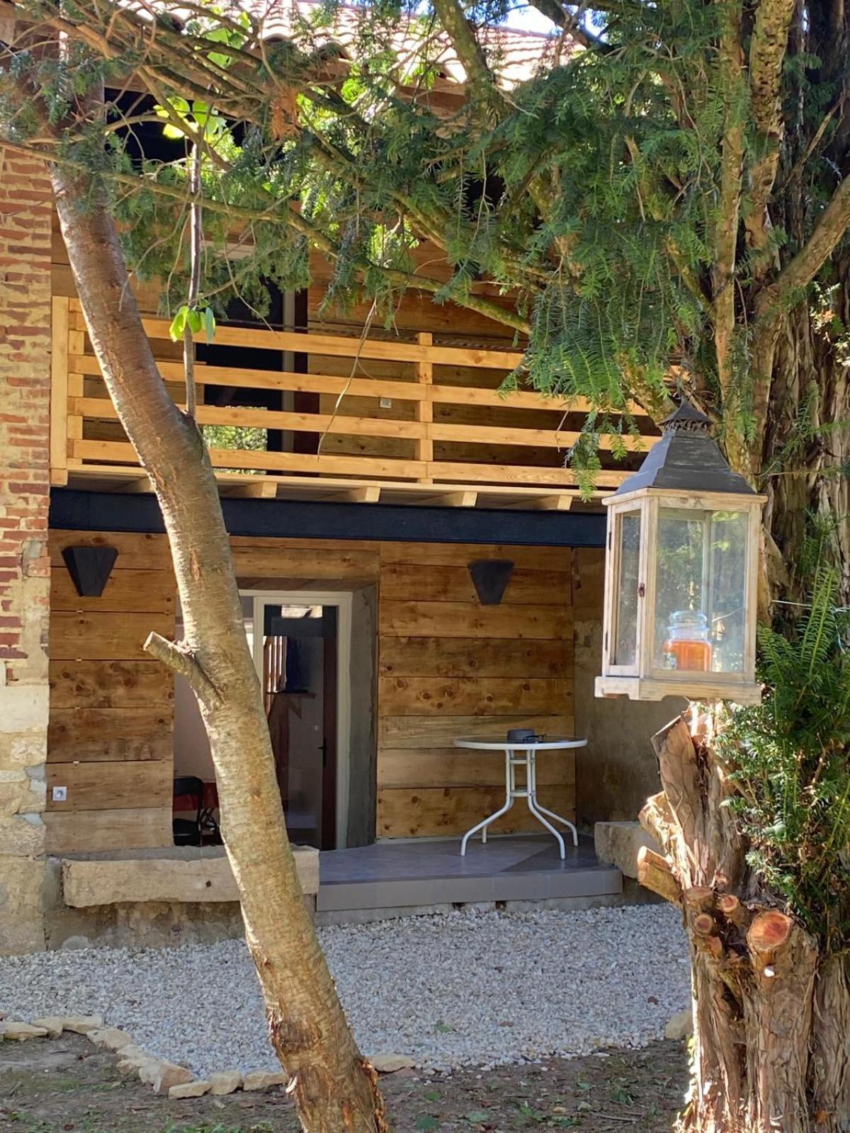 Вілла Les Anges Bleus Chavannes-Sur-Reyssouze Екстер'єр фото
